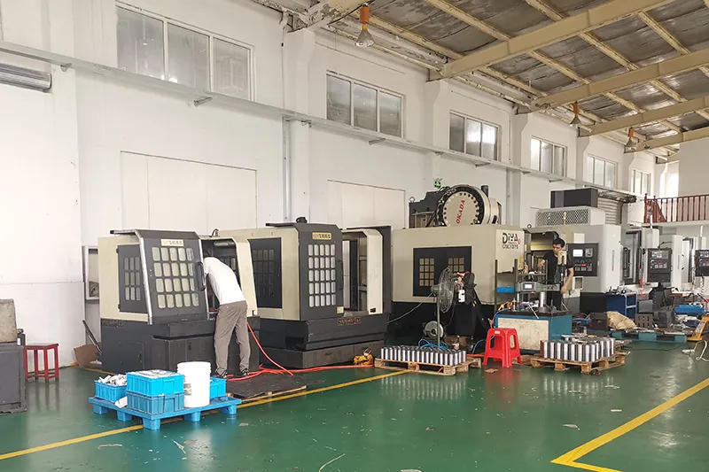 ماكينة التفريز CNC