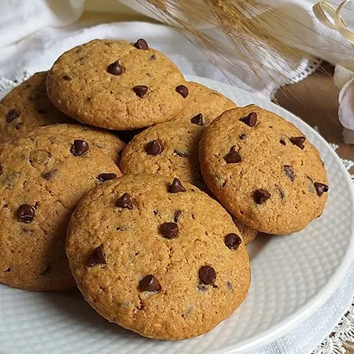 بسكويت كوكيز (كوكيز رقائق الشوكولاتة)
